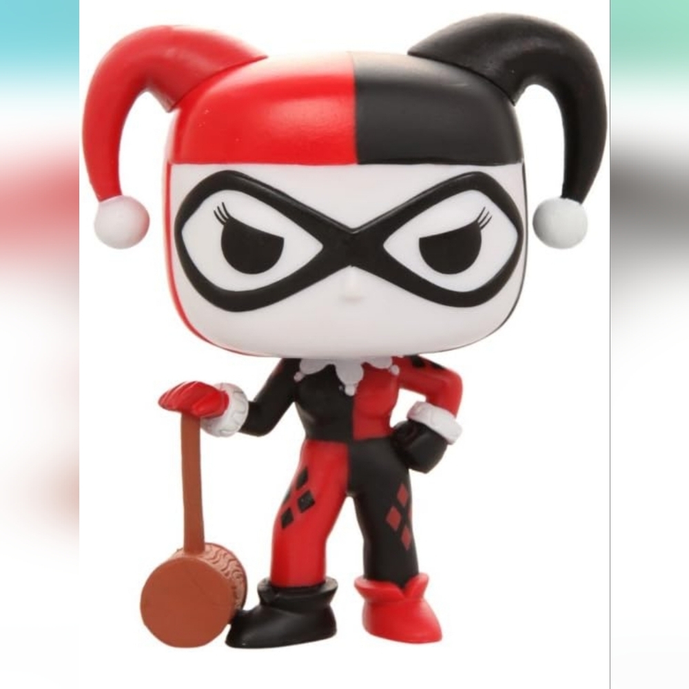 FUNKO POP x DC COMICS CLASSICS Harley Quinn With Mallet Vinyl Figure #45 - Picture 1 of 16